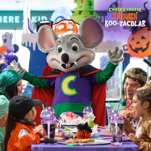 Chuck E. Cheese Boo-tacular
