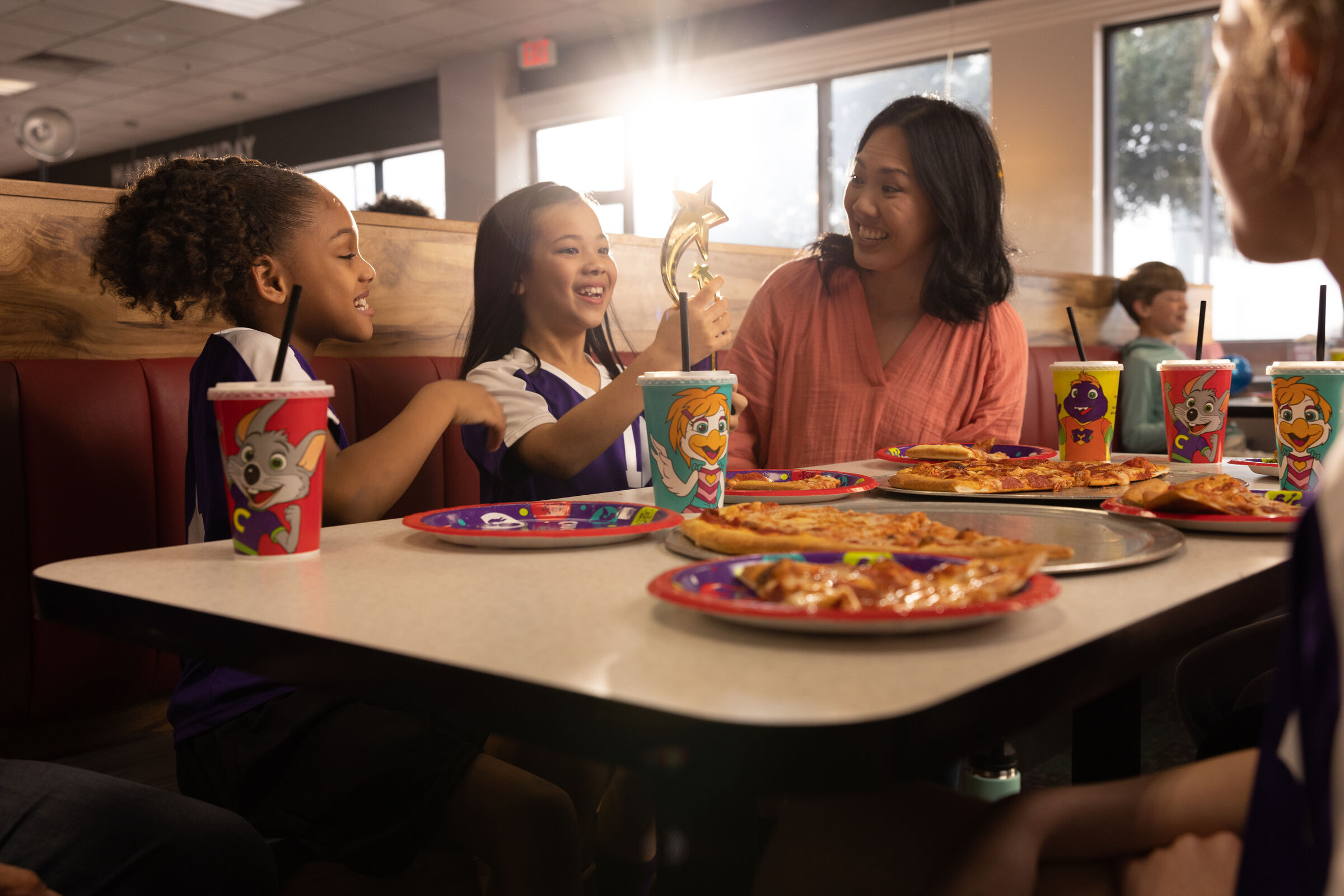 Kids birthday party group at Chuck E. Cheese